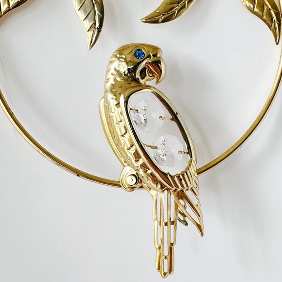Exquisite 24k Gold-Plated Parrot Suncatcher - Picture 2 of 3